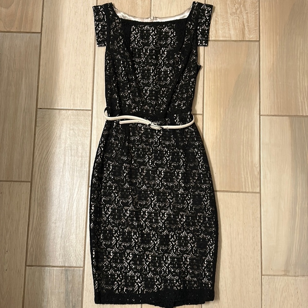 Single dress with belt size 2
